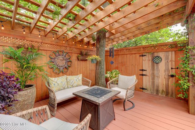 2039 Jefferson Street, Wilmington, NC 28401