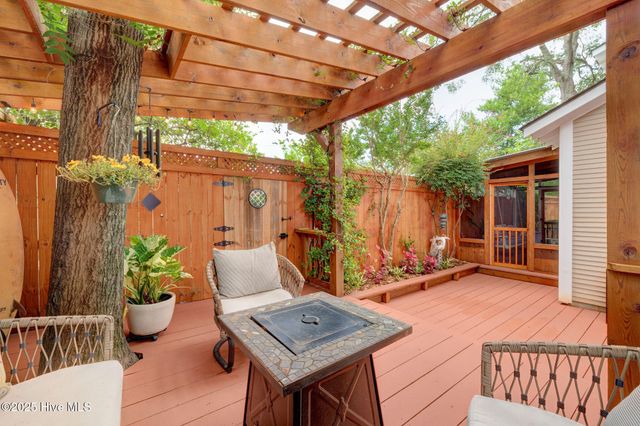 2039 Jefferson Street, Wilmington, NC 28401