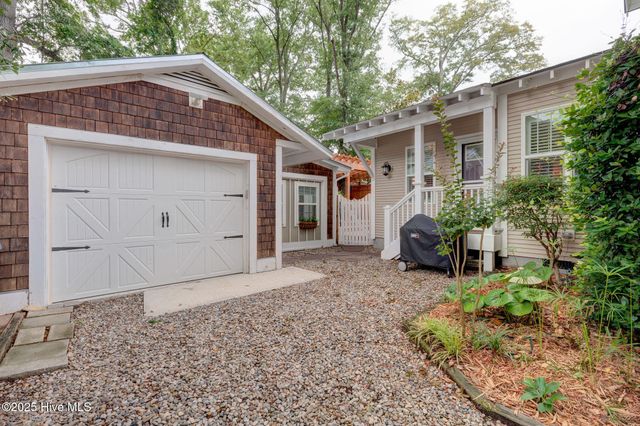2039 Jefferson Street, Wilmington, NC 28401
