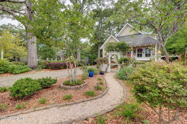 2039 Jefferson Street, Wilmington, NC 28401