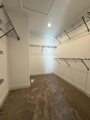 W215N4855 Kathleen DRIVE, Menomonee Falls, WI 53051