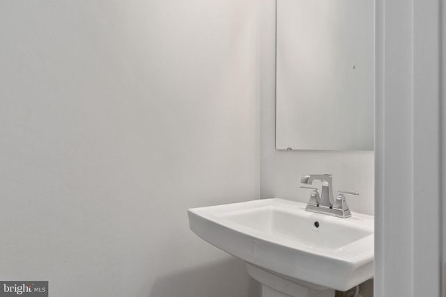 103 TWINLEAF WAY, Lake Frederick, VA 22630