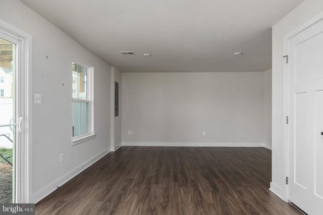 103 TWINLEAF WAY, Lake Frederick, VA 22630