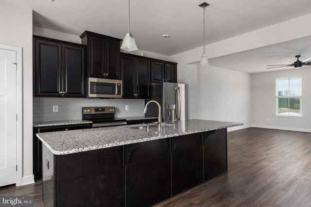 103 TWINLEAF WAY, Lake Frederick, VA 22630