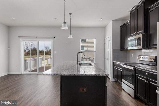 103 TWINLEAF WAY, Lake Frederick, VA 22630