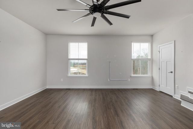 103 TWINLEAF WAY, Lake Frederick, VA 22630