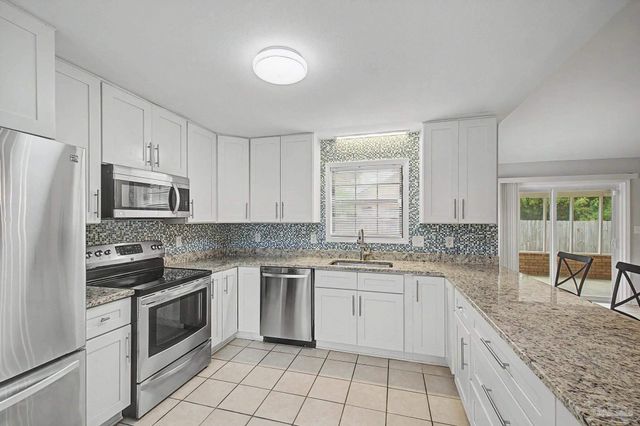 1104 Bremen Ave, Pensacola, FL 32507