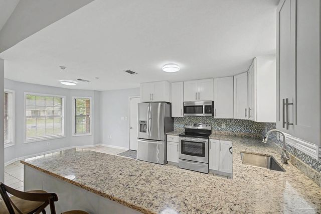 1104 Bremen Ave, Pensacola, FL 32507