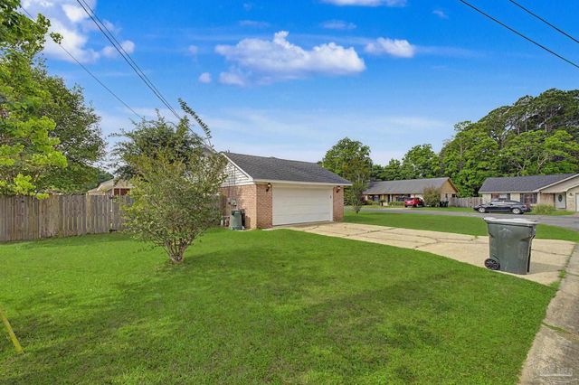 1104 Bremen Ave, Pensacola, FL 32507