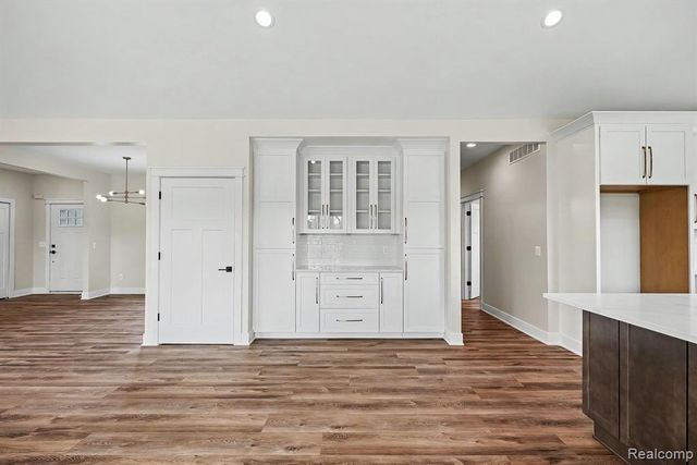 57560 Omo Road, Ray, MI 48096