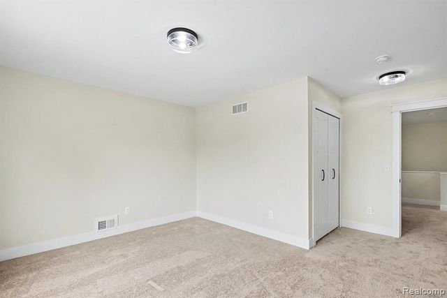 57560 Omo Road, Ray, MI 48096