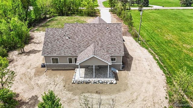 57560 Omo Road, Ray, MI 48096