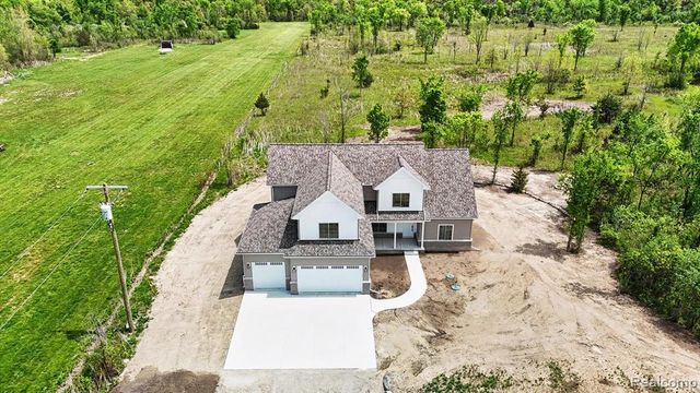 57560 Omo Road, Ray, MI 48096