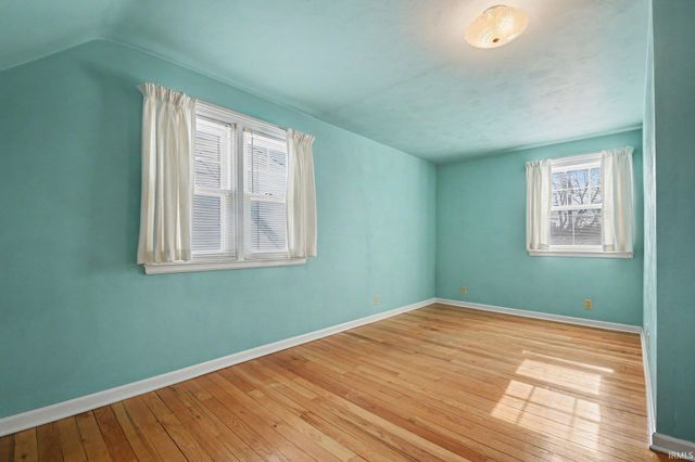 506 W Angela Boulevard, South Bend, IN 46617