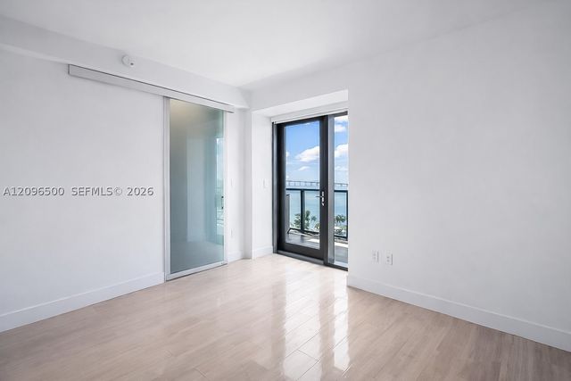 1451 Brickell Ave 1404, Miami, FL 33131