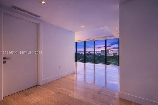 1451 Brickell Ave 1404, Miami, FL 33131