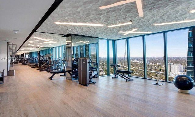 1451 Brickell Ave 1404, Miami, FL 33131
