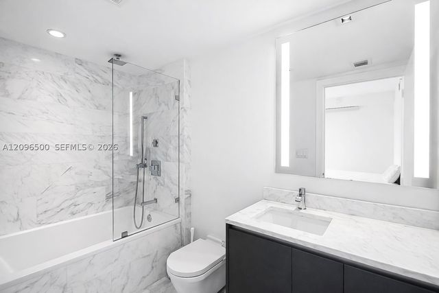 1451 Brickell Ave 1404, Miami, FL 33131
