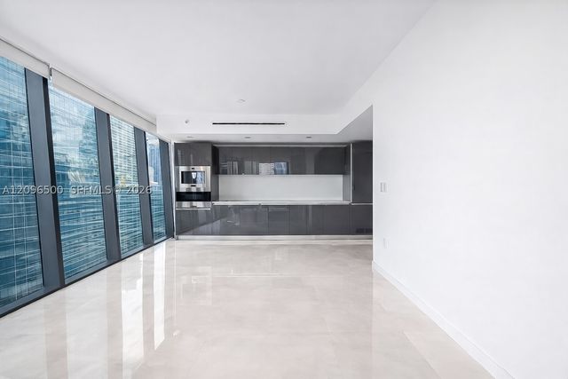 1451 Brickell Ave 1404, Miami, FL 33131