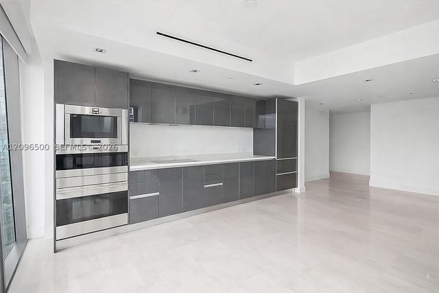 1451 Brickell Ave 1404, Miami, FL 33131
