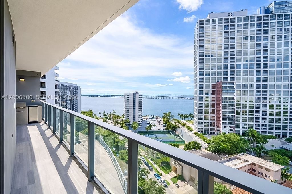 1451 Brickell Ave 1404, Miami, FL 33131
