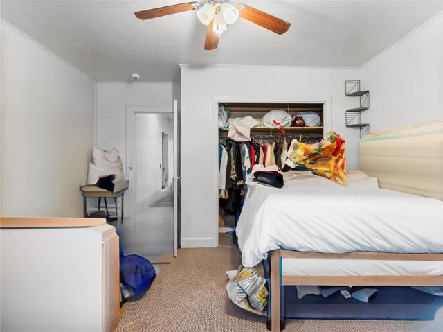 106 W Watt Street, El Campo, TX 77437