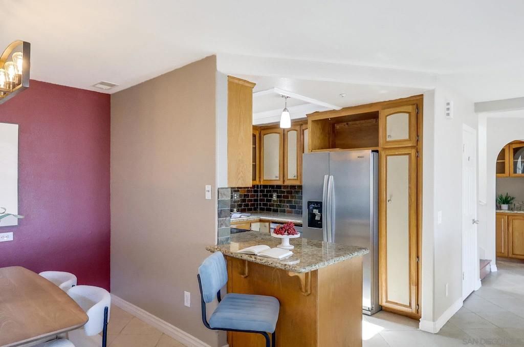 Image 16 of property listing at 1227 La Mesa Ave, Spring Valley, CA 91977