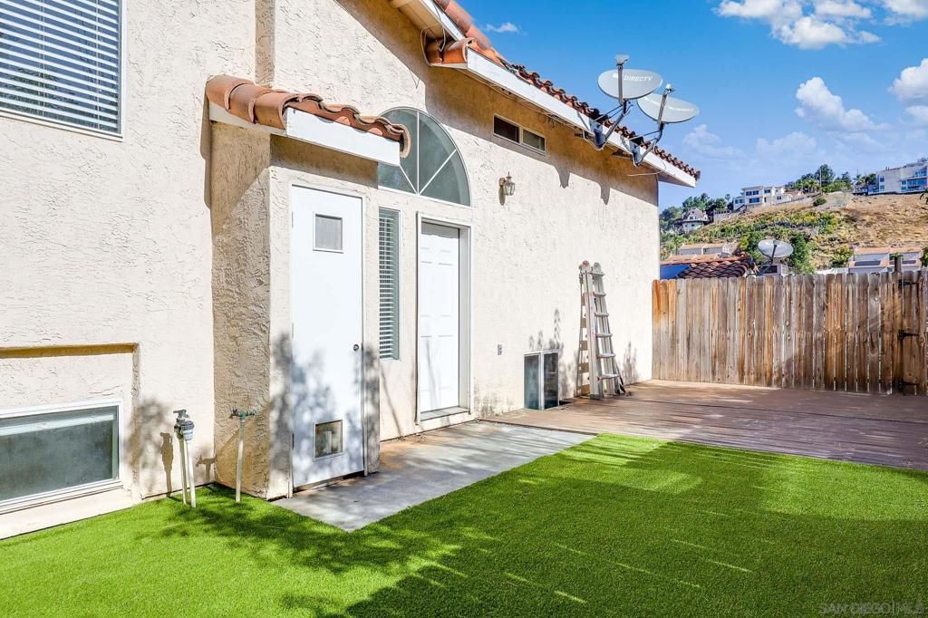 Image 41 of property listing at 1227 La Mesa Ave, Spring Valley, CA 91977