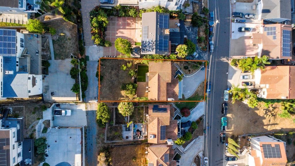 Image 42 of property listing at 1227 La Mesa Ave, Spring Valley, CA 91977