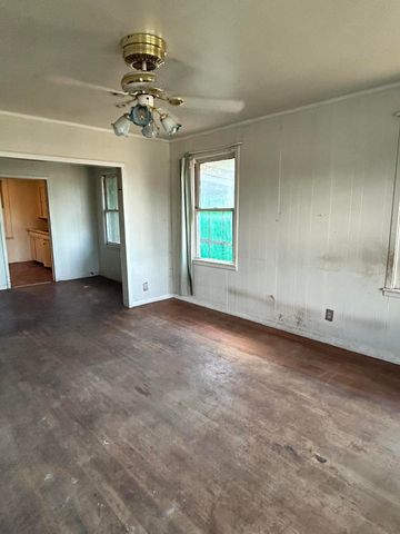 15 N Pope Street, San Angelo, TX 76903