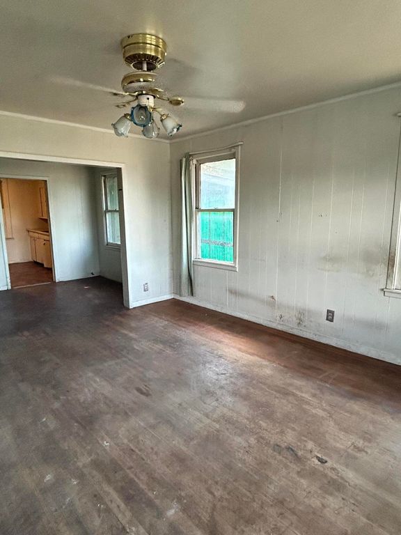 Image 2 of property listing at 15 N Pope Street, San Angelo, TX 76903