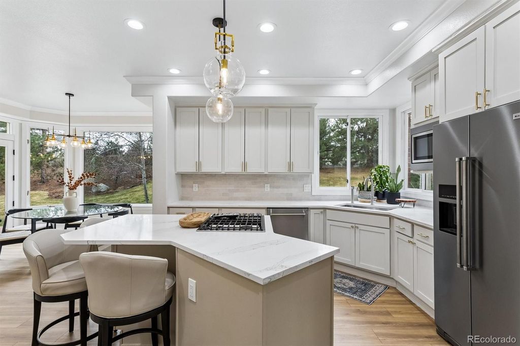 Image 11 of property listing at 5400 Preserve Parkway S, Greenwood Village, CO 80121
