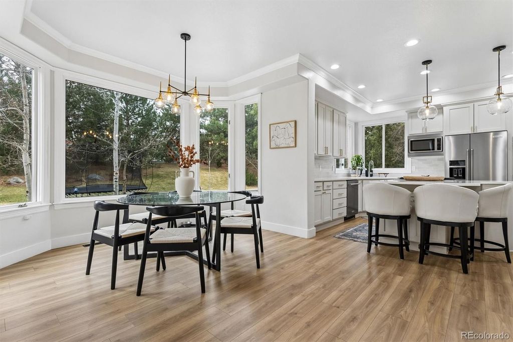 Image 13 of property listing at 5400 Preserve Parkway S, Greenwood Village, CO 80121