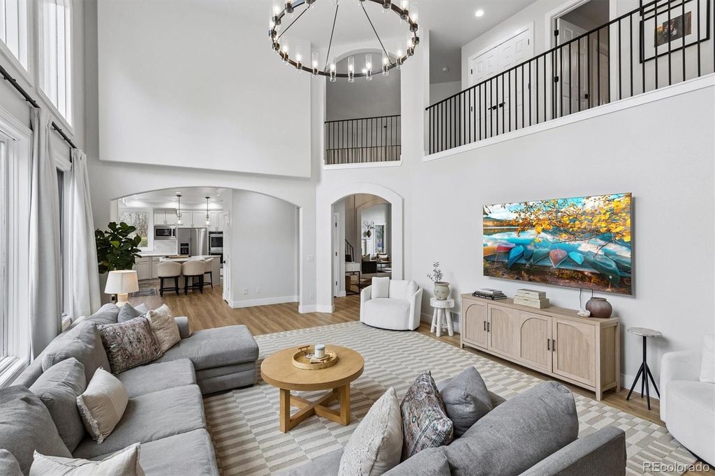 Image 16 of property listing at 5400 Preserve Parkway S, Greenwood Village, CO 80121
