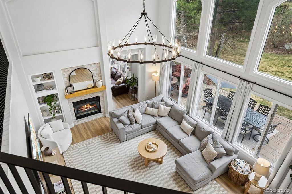 Image 18 of property listing at 5400 Preserve Parkway S, Greenwood Village, CO 80121