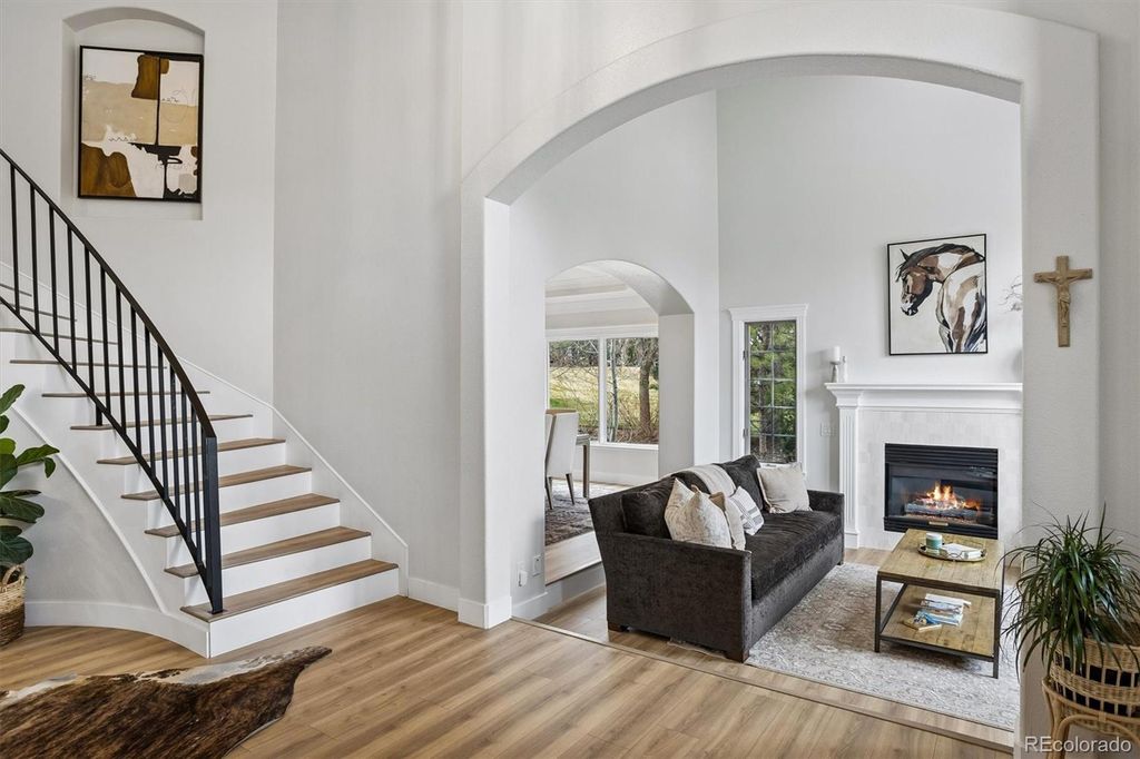 Image 7 of property listing at 5400 Preserve Parkway S, Greenwood Village, CO 80121