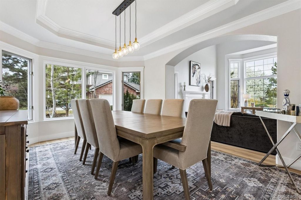 Image 9 of property listing at 5400 Preserve Parkway S, Greenwood Village, CO 80121