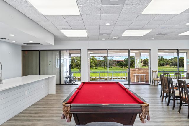 3601 Inverrary Drive 308, Lauderhill, FL 33319