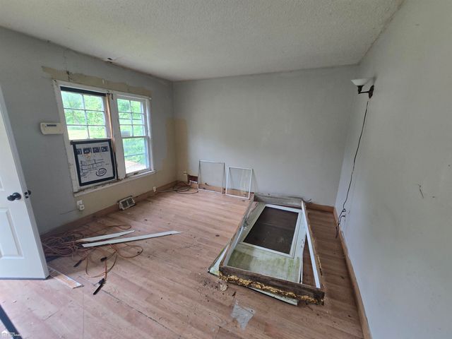 3233 Home Avenue, Mt Morris, MI 48504