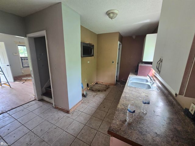 3233 Home Avenue, Mt Morris, MI 48504
