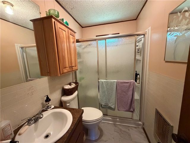 604 Missouri Place, Huntsville, AR 72740
