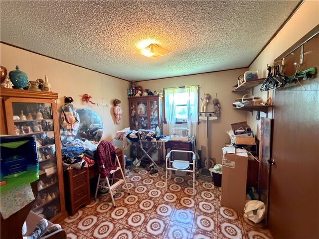 604 Missouri Place, Huntsville, AR 72740