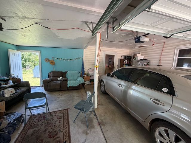 604 Missouri Place, Huntsville, AR 72740
