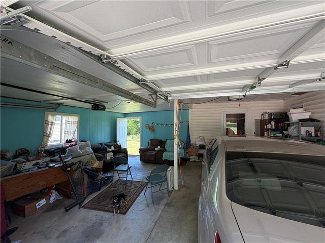 604 Missouri Place, Huntsville, AR 72740