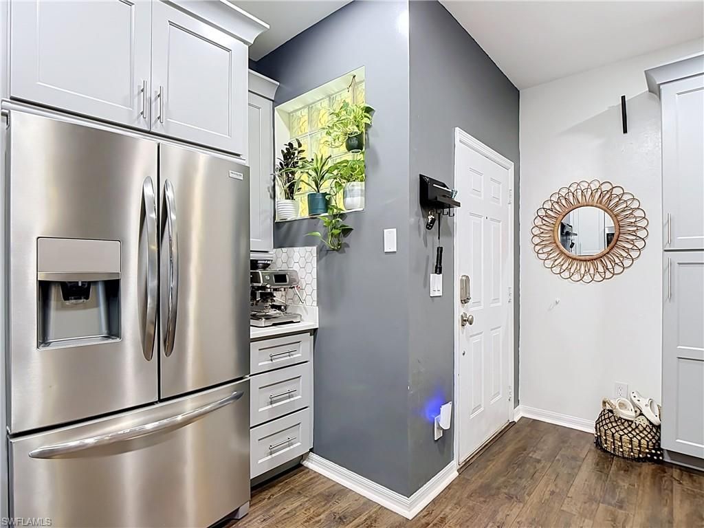 4241 Bellasol CIR 1923, FORT MYERS, FL 33916 — photo 5