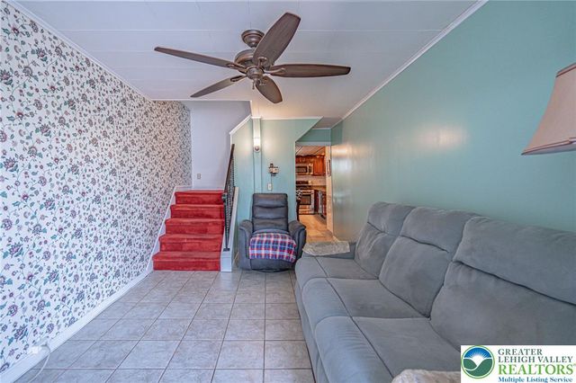 1806 E. Cambridge Street, Allentown City, PA 18109