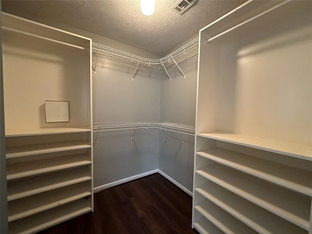 1607 Bonnie Lea Lane, Fresno, TX 77545