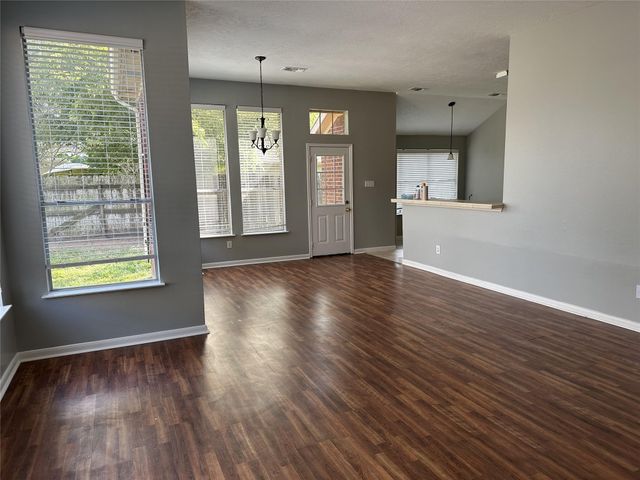 1607 Bonnie Lea Lane, Fresno, TX 77545