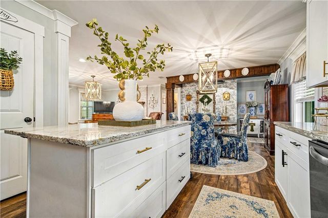 4250 Camellia Circle W, Semmes, AL 36575