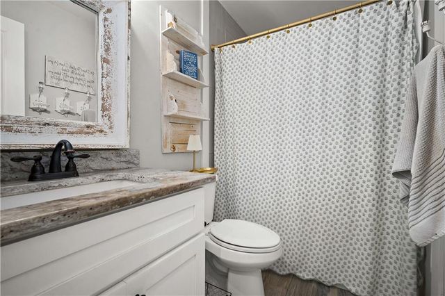 4250 Camellia Circle W, Semmes, AL 36575